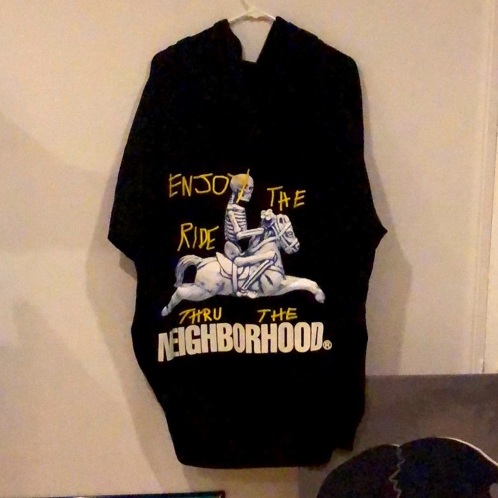 Travis Scott
x NEIGHBORHOOD Carousel hoodie